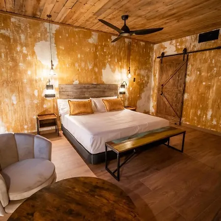 Somnifabrik Hotel 4*