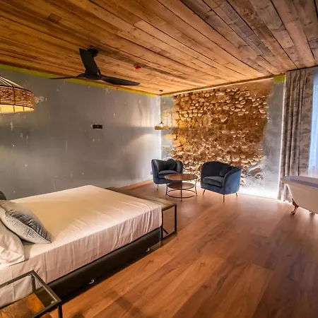 Somnifabrik Hotel Valderrobres