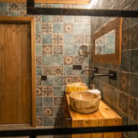 Somnifabrik Hotel 4*