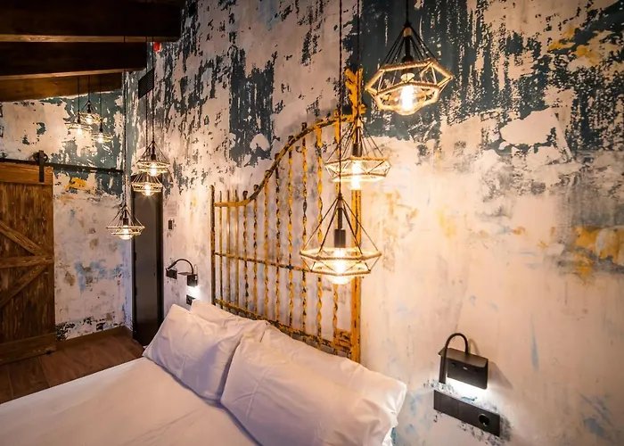 Somnifabrik Hotell Valderrobres