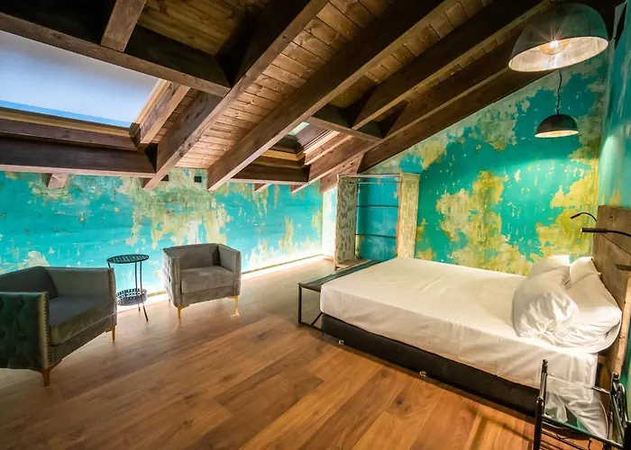 Somnifabrik Hotell Valderrobres